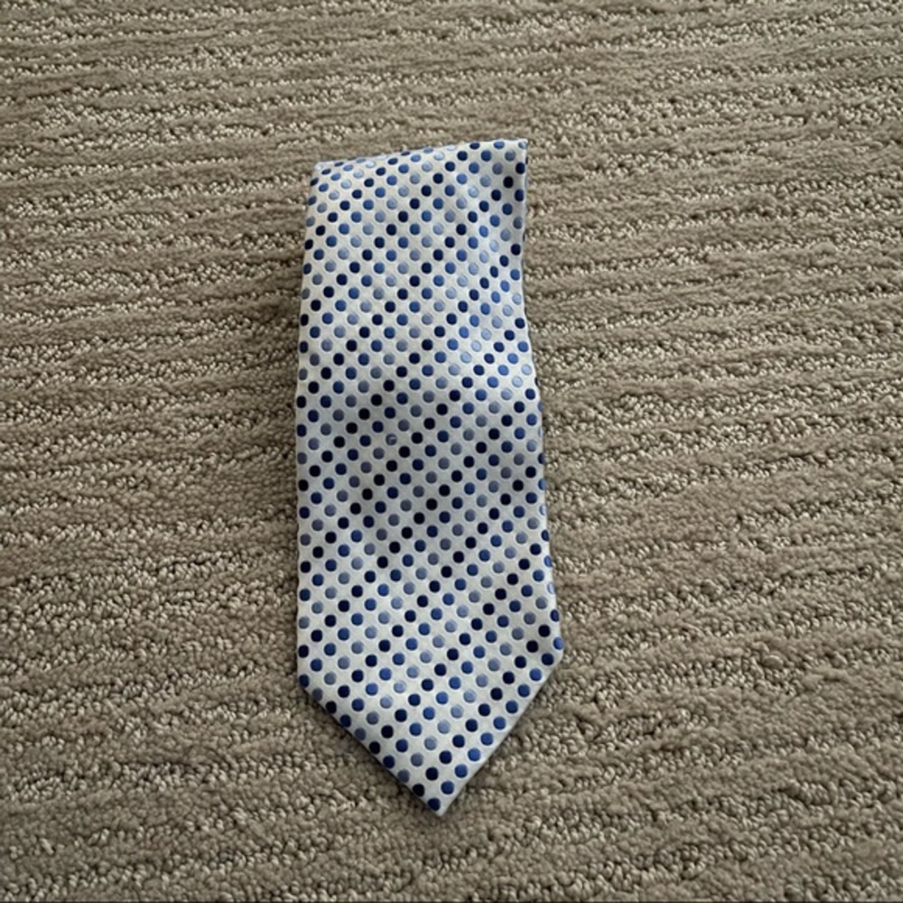 GEOFFREY BEENE SPOTTED TIE